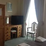 Premier Hotel